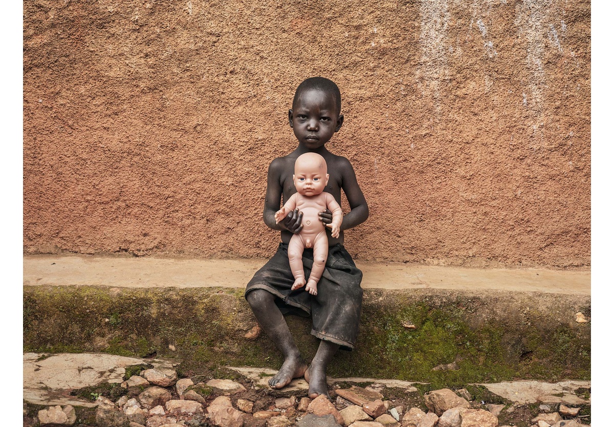 Pieter Hugo - Outside school, Huye, Rwanda, 2015